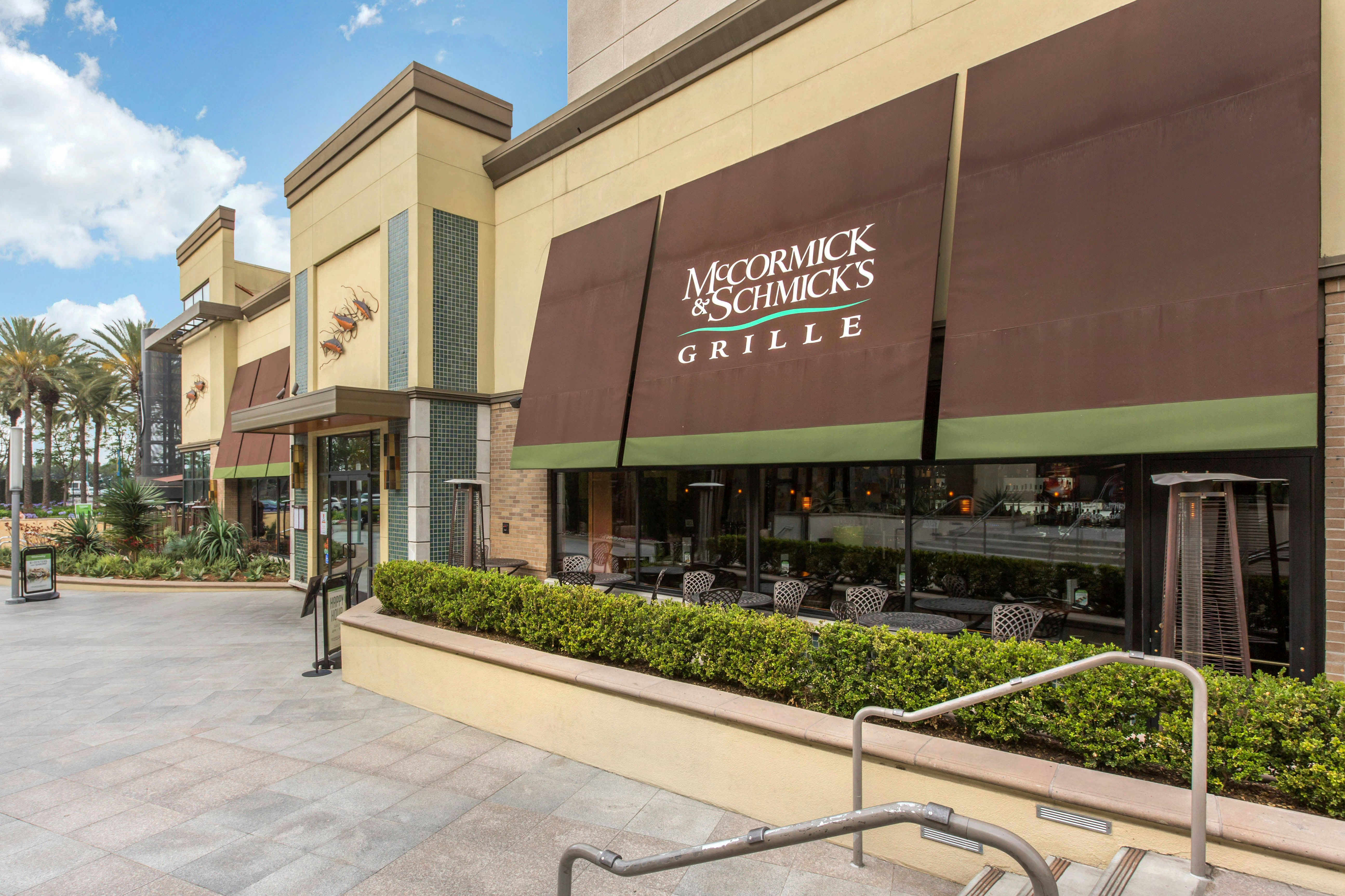 McCormick & Schmick's Harborside at the Marina